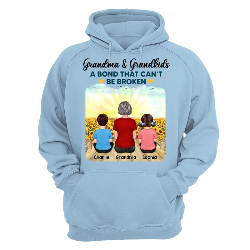 Grandma Grandkids Crossed Legs A Bond Can¡®t Be Broken Personalized Shirt