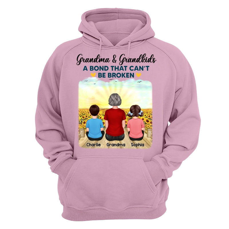 Grandma Grandkids Crossed Legs A Bond Can¡®t Be Broken Personalized Shirt