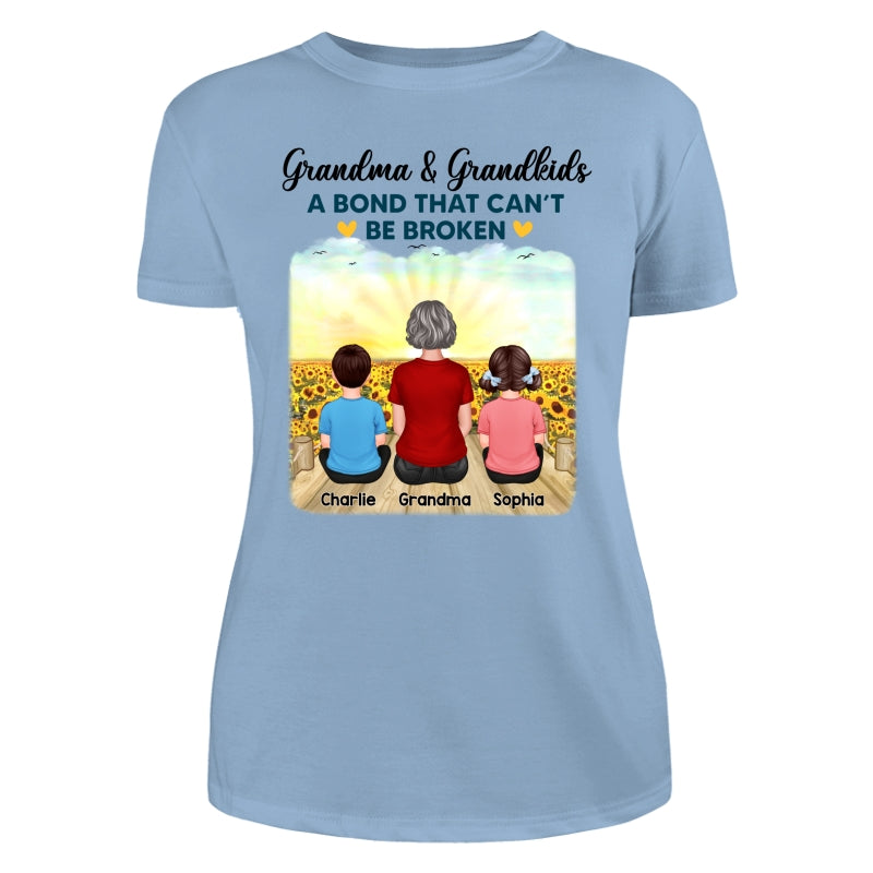 Grandma Grandkids Crossed Legs A Bond Can¡®t Be Broken Personalized Shirt