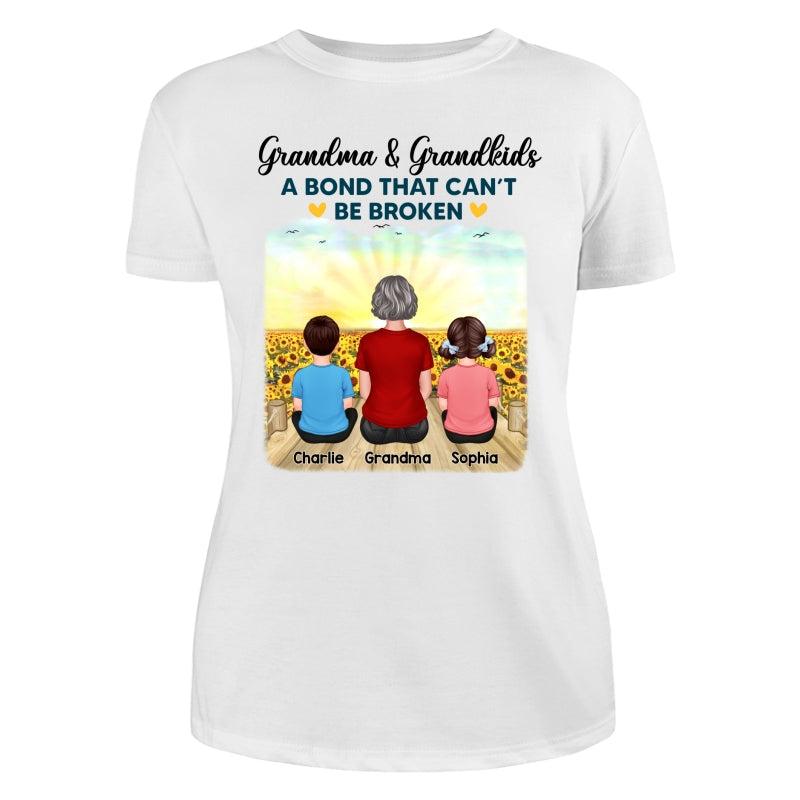Grandma Grandkids Crossed Legs A Bond Can¡®t Be Broken Personalized Shirt